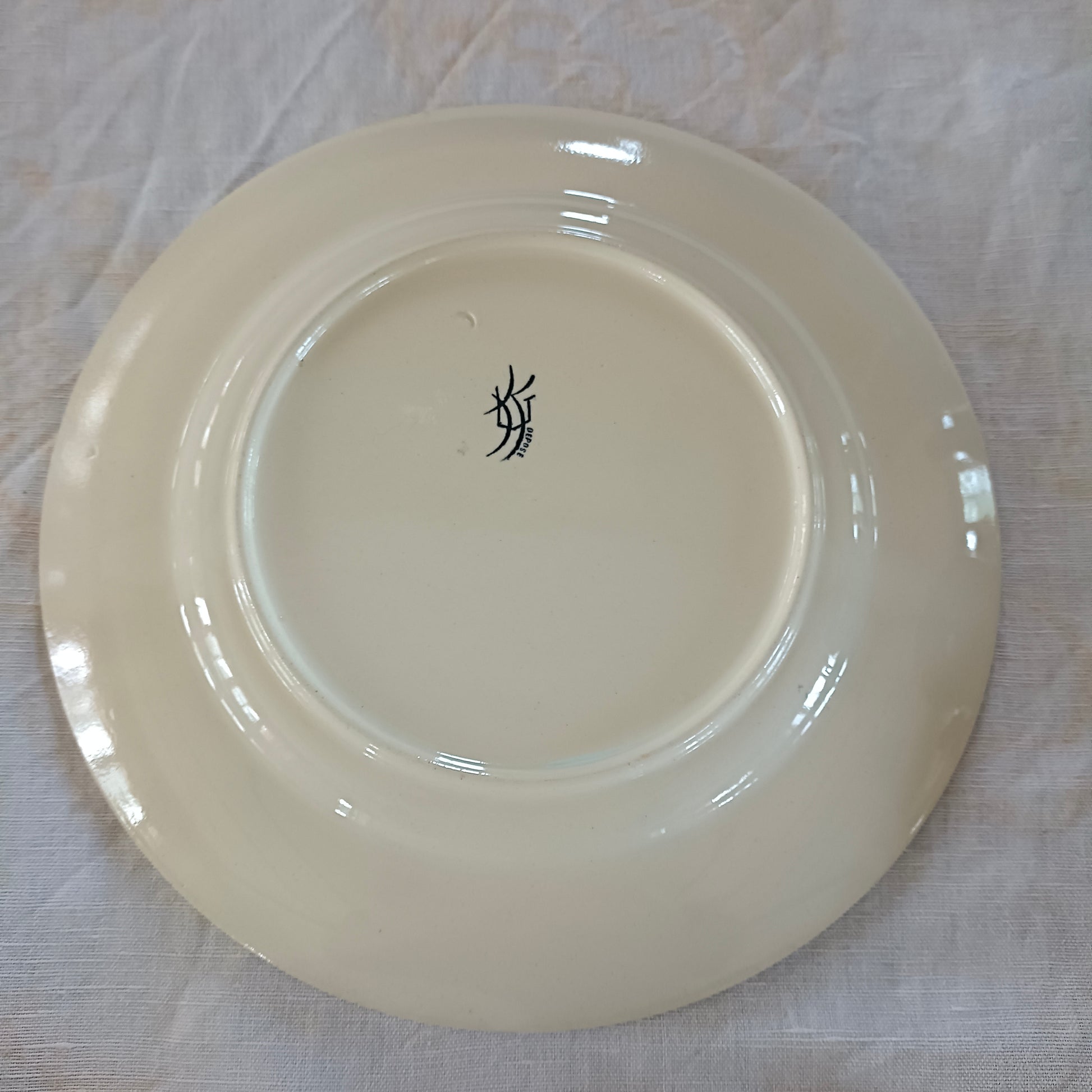 Assiette - grande plate  Lunéville (K & G - Keller & Guérin)