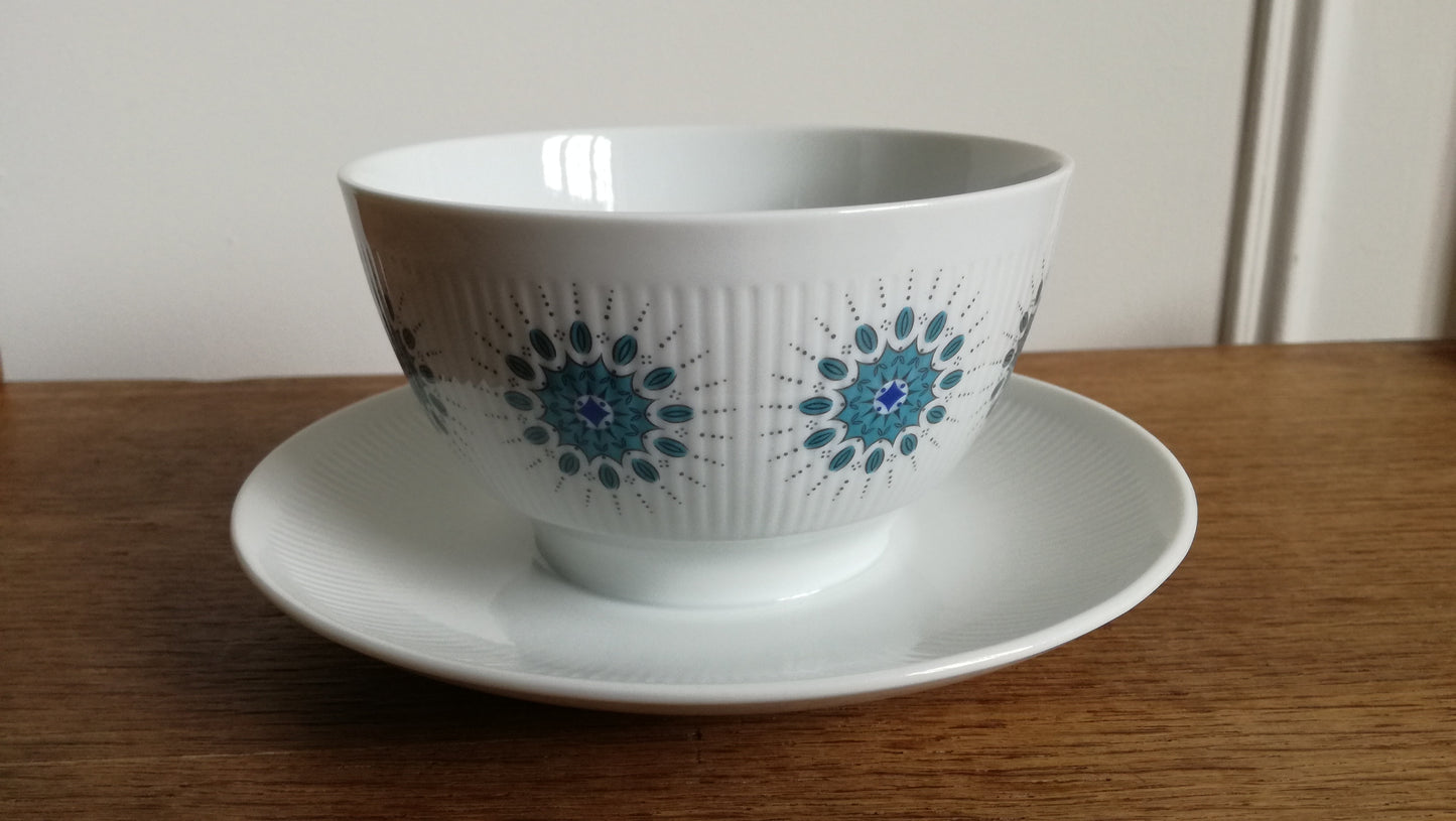 Saucière ronde à motifs géométriques bleus, Winterling