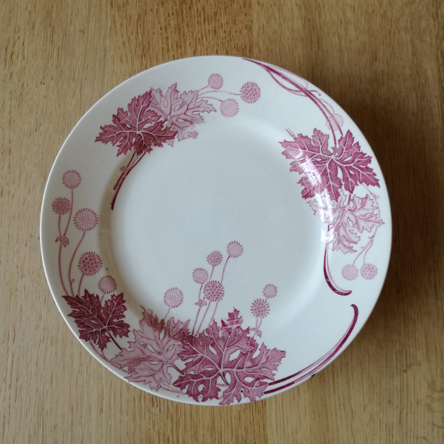 Plat sur pied, modèle "Platane", K & G, Lunéville