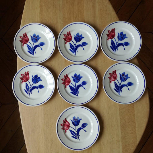 7 petites assiettes, modèle "Montlhéry", Badonviller F