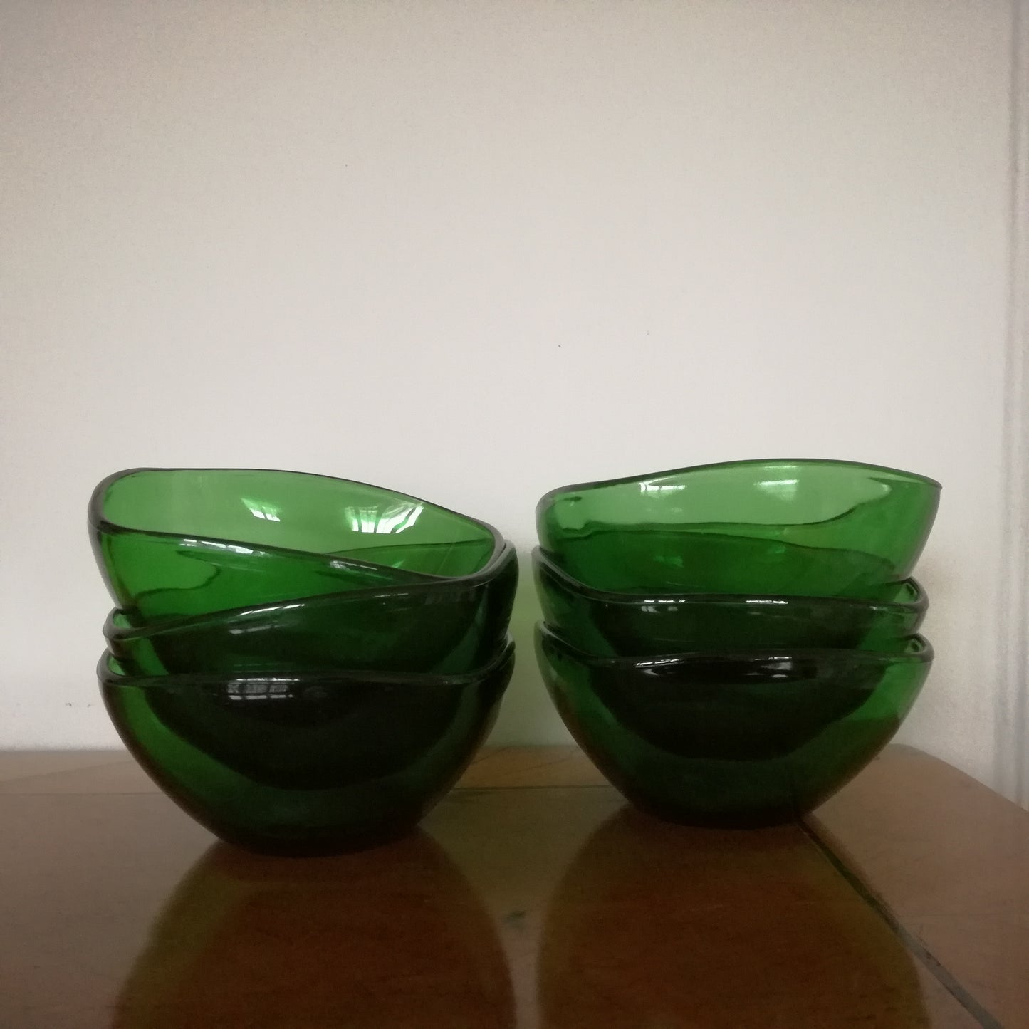 7 coupelles carrées vertes en verre trempé Vereco