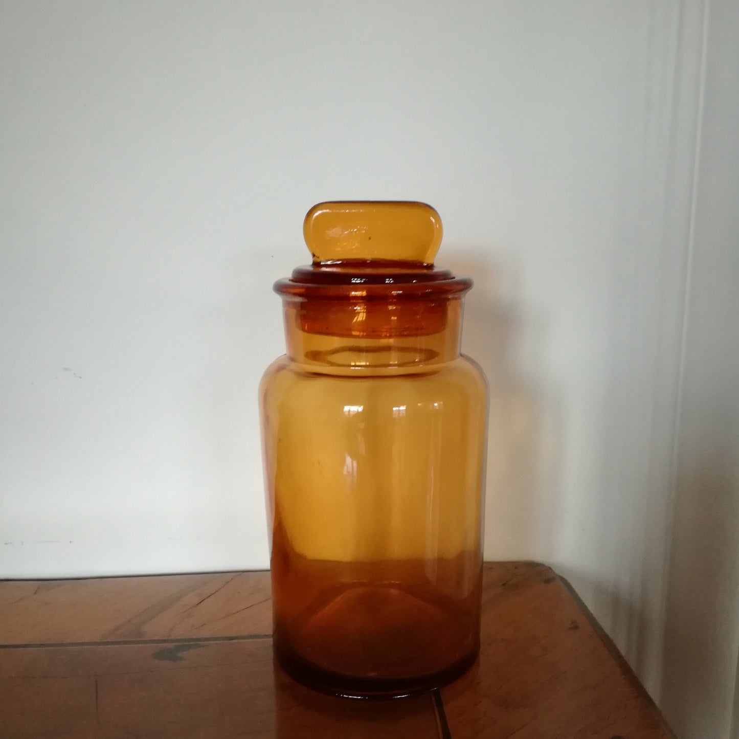 Flacon de pharmacie de couleur ambrée