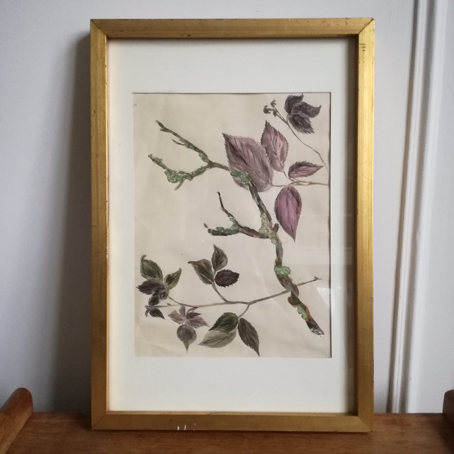 Peinture de feuilles violettes