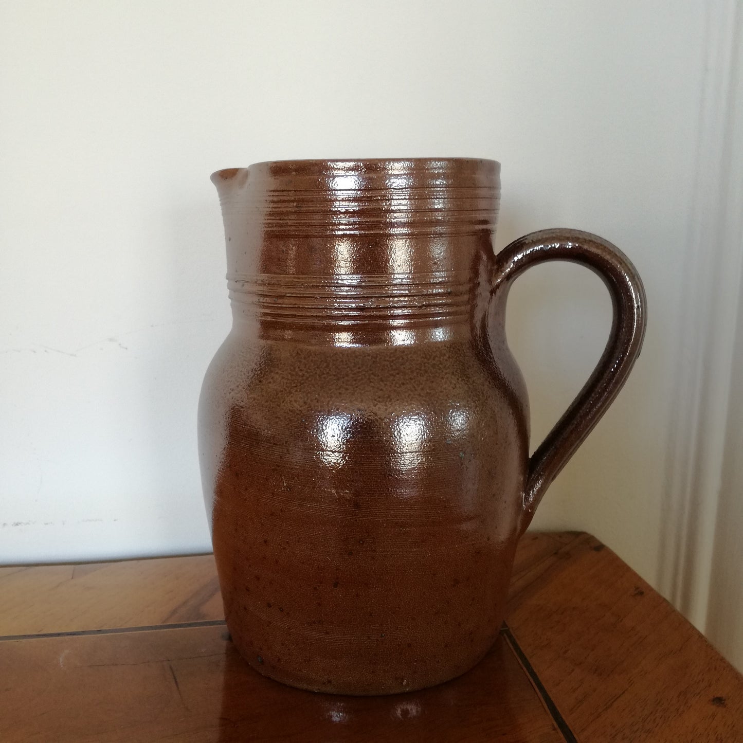 Pichet / carafe en grès marron, Grès du Berry