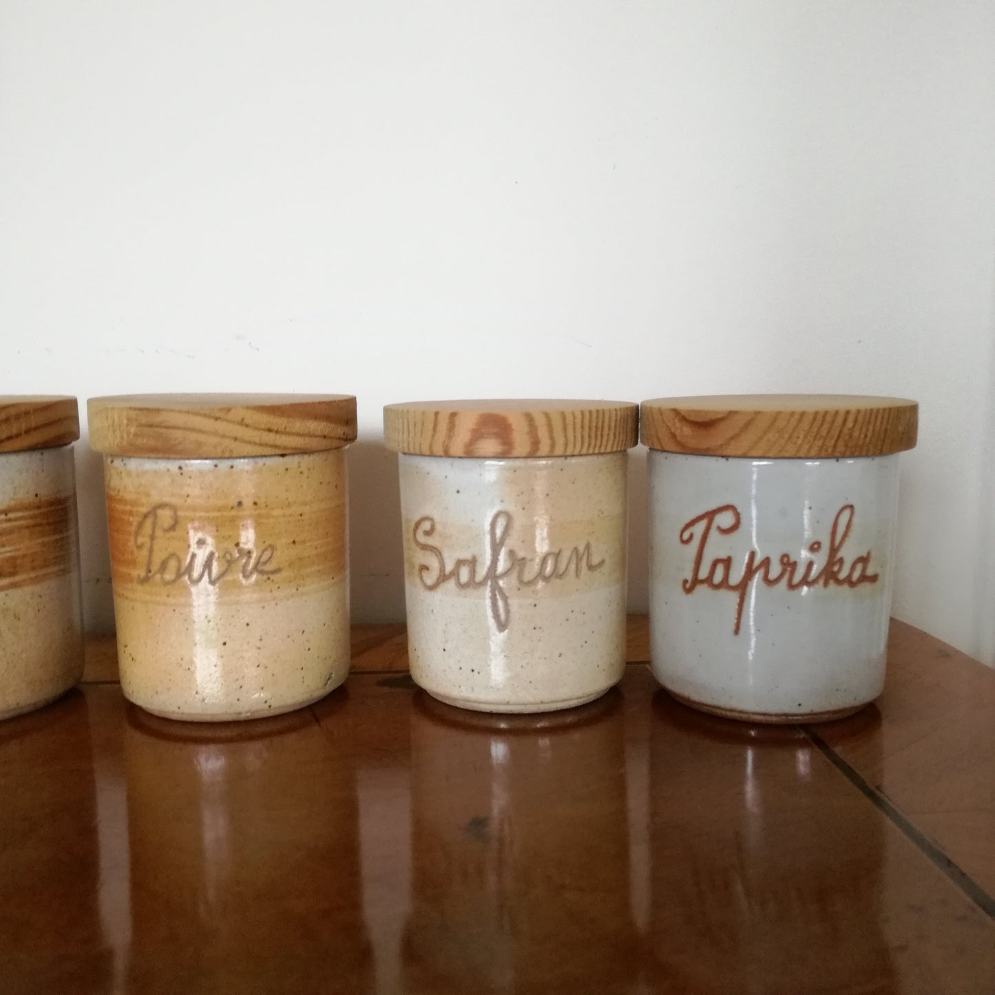 5 petits pots à épices en grès, Grès du Marais