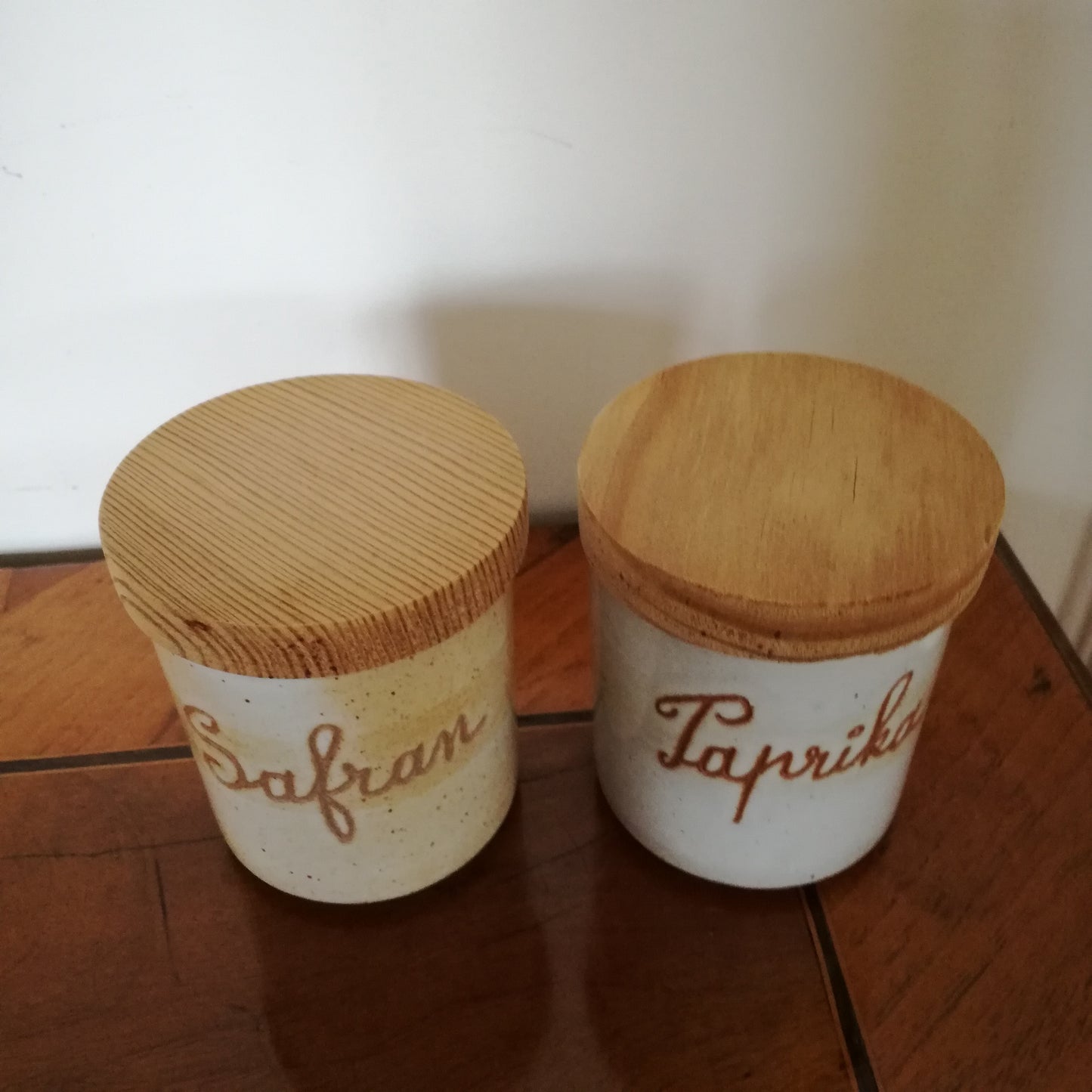 5 petits pots à épices en grès, Grès du Marais