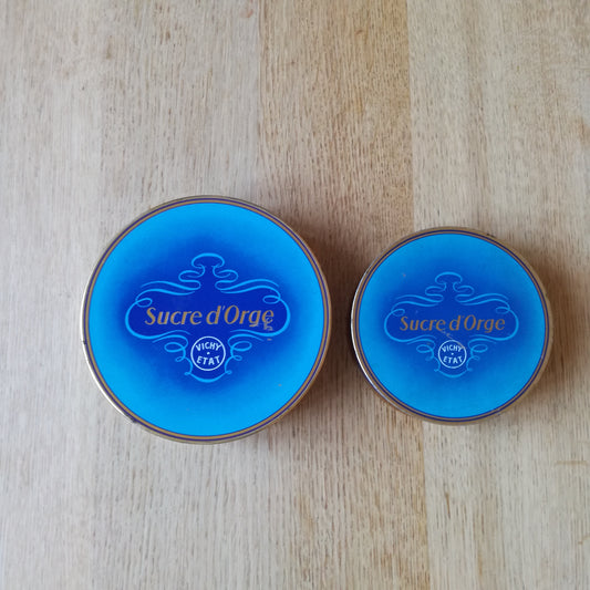 2 boîtes en métal bleu, Sucre d'Orge, Vichy - État