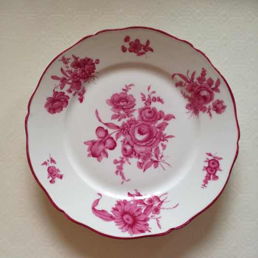 Petite assiette en porcelaine à décor de fleurs roses F. Legrand & Cie Limoges