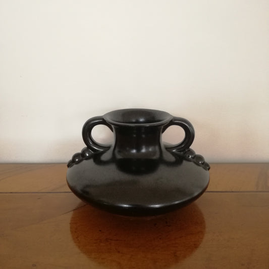 Petit vase à anses en céramique noire numéroté 1001 Villeroy & Boch Luxembourg