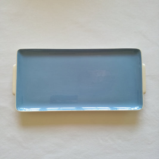 Plat à cake en faïence bleu clair modèle "Orléans" de Villeroy & Boch