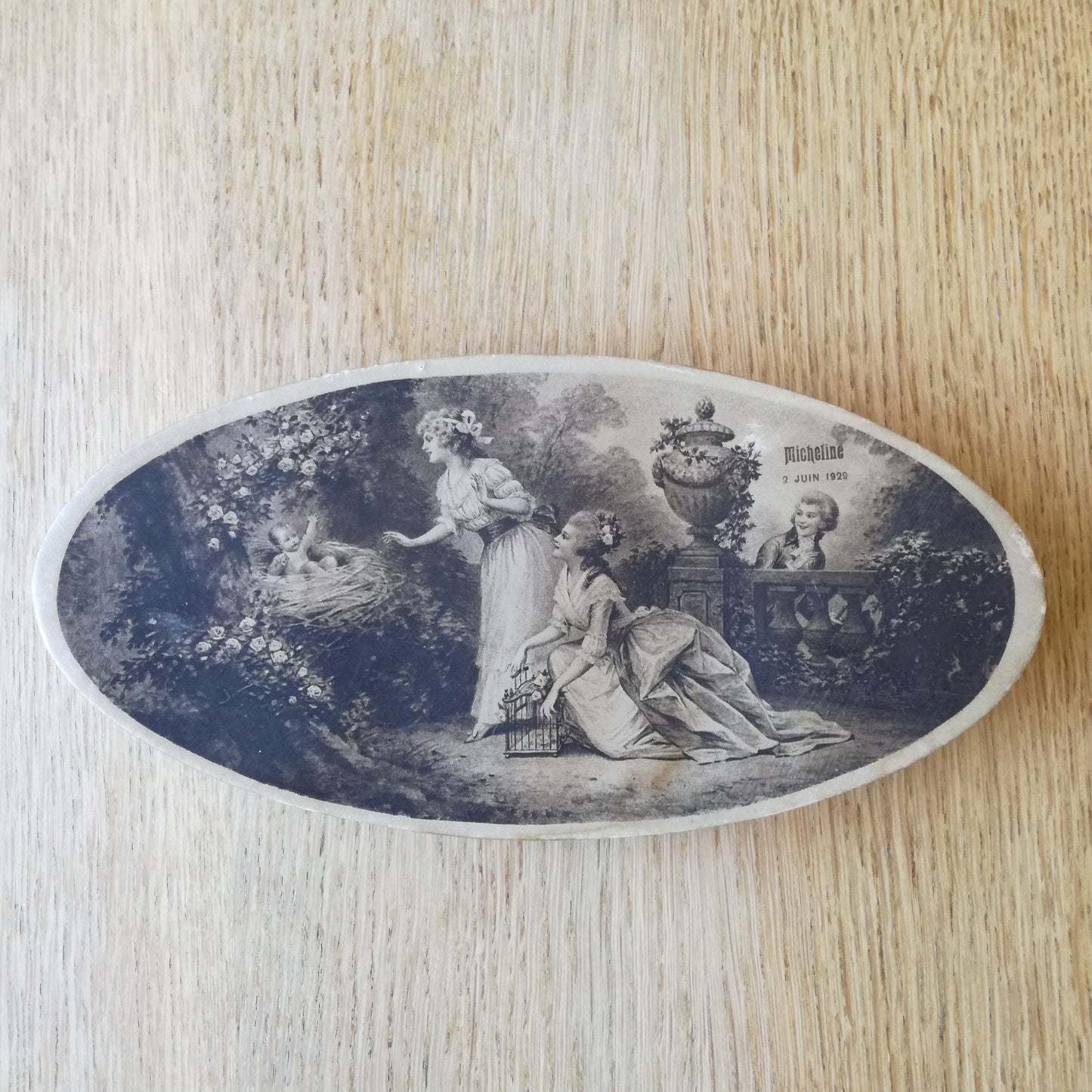 Boîte de baptême pour dragées ou chocolats "Micheline 2 juin 1929 - À la Bonbonnière de Sèvres"