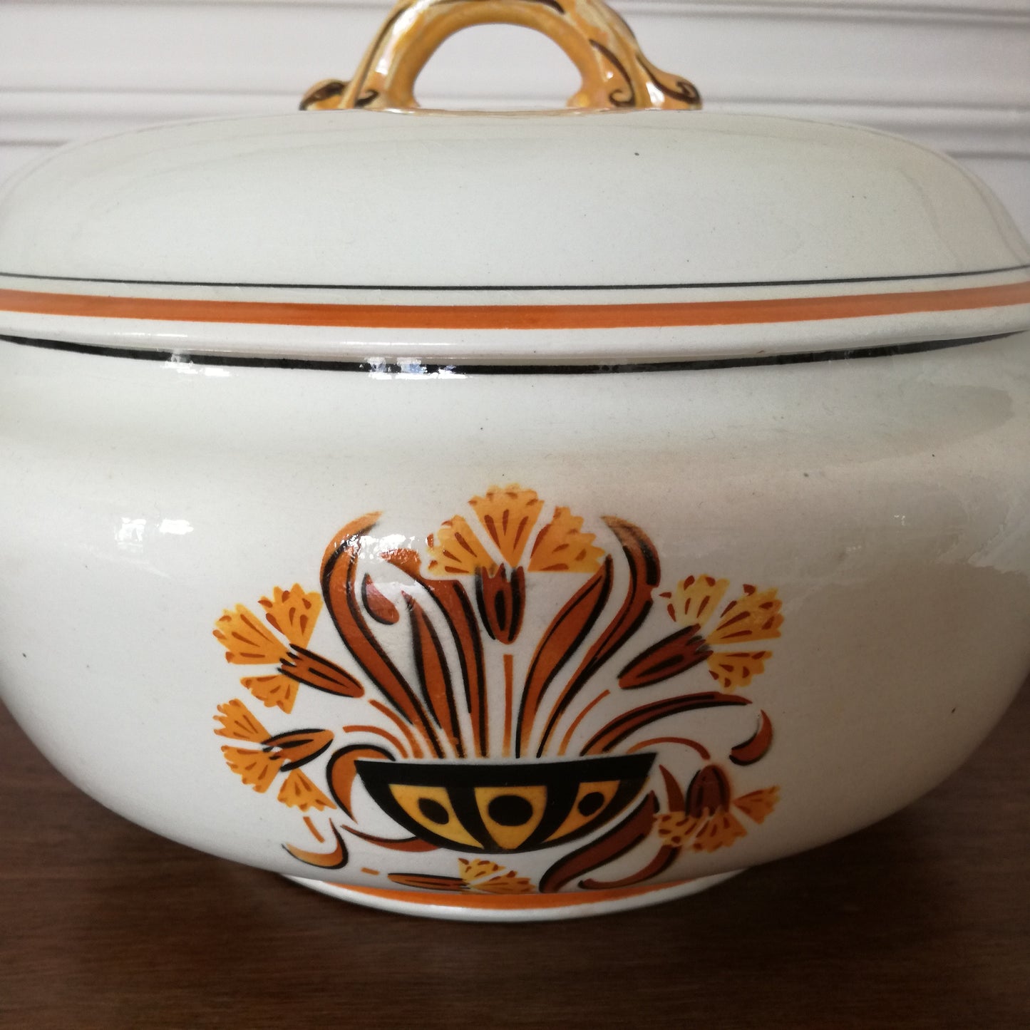 Grande soupière ancienne modèle Œillet de Creil & Montereau