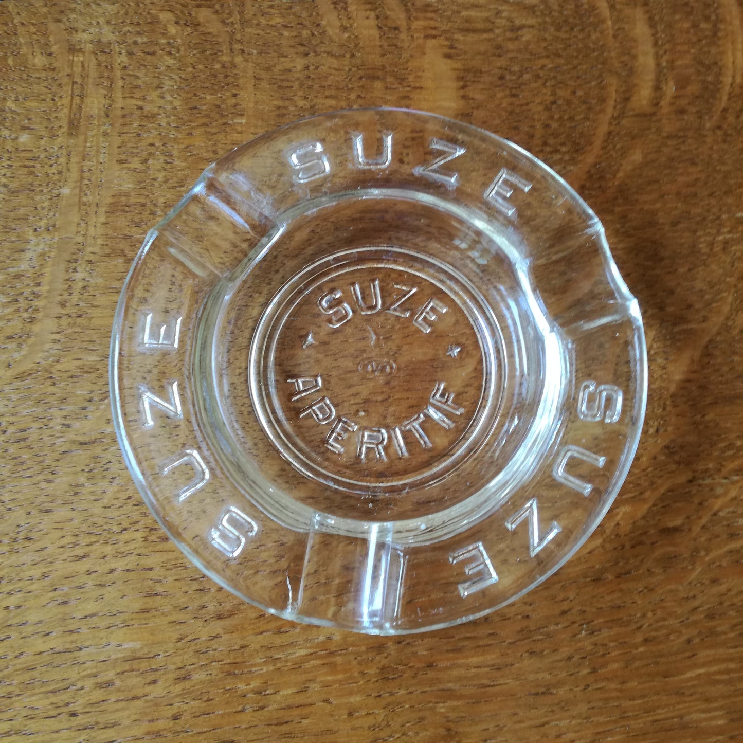 Cendrier publicitaire en verre pour la liqueur Suze BVB