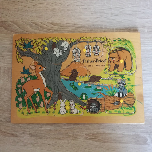 Puzzle jeu de formes des animaux de la forêt en bois Fisher Price 1982 numéro 523 E