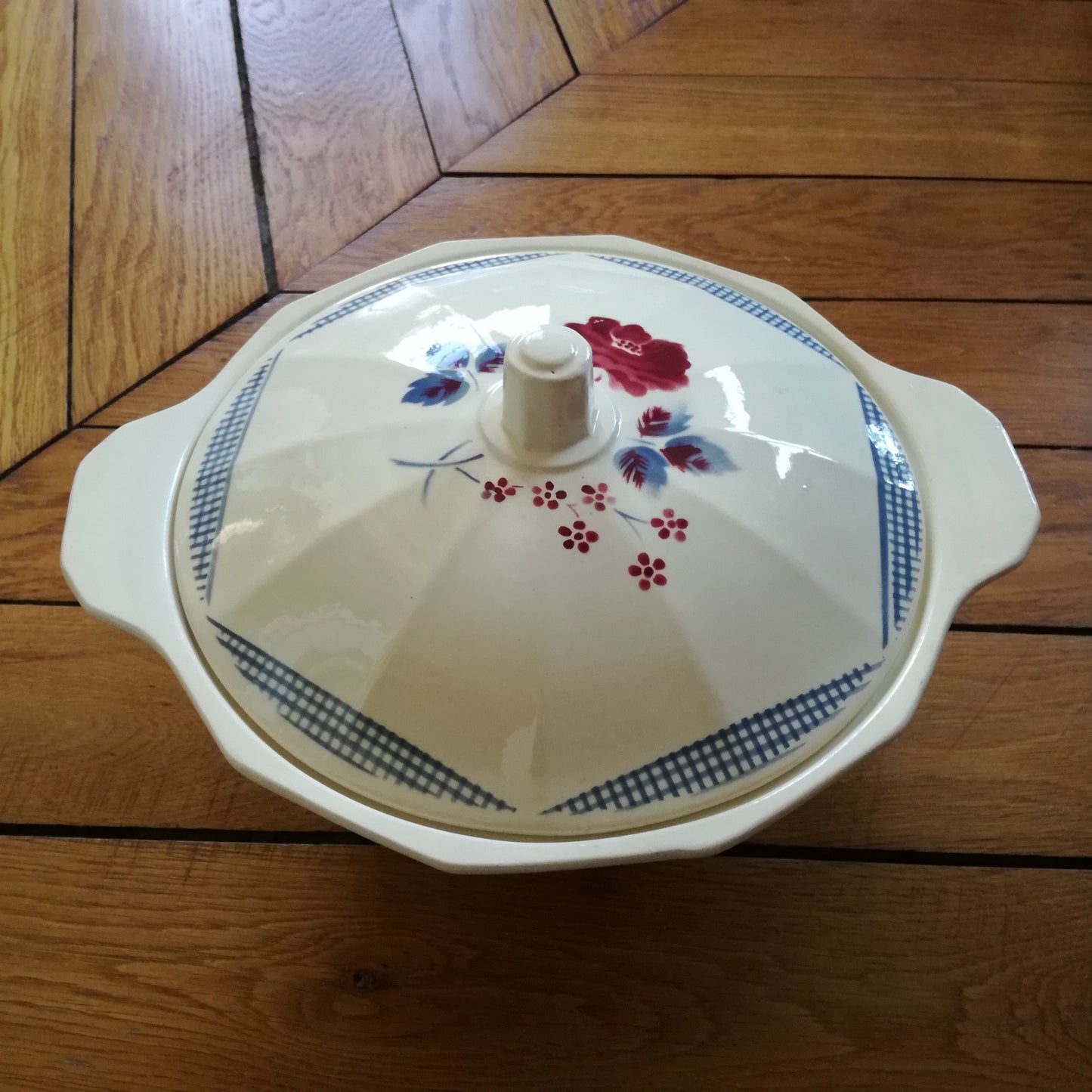 Soupière ou légumier en faïence ancienne modèle Josiane de Digoin & Sarreguemines années 50