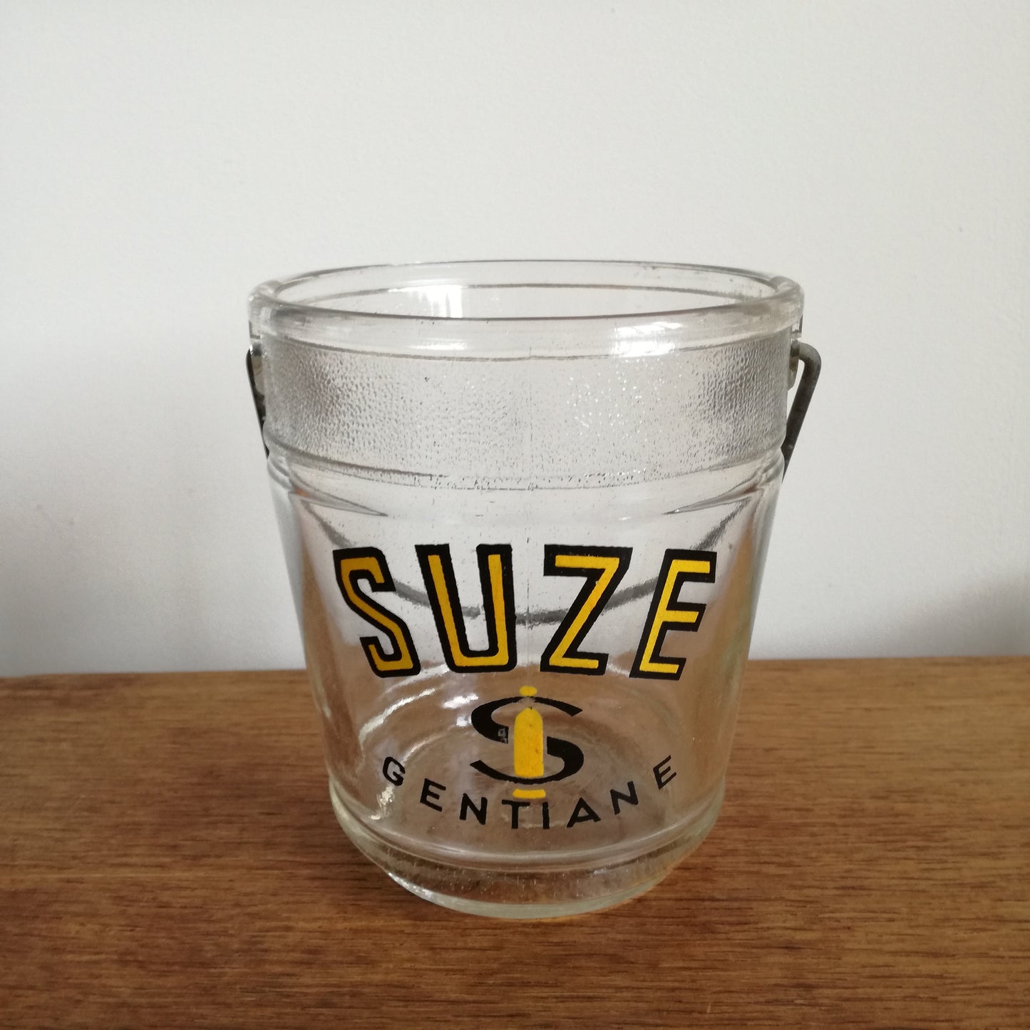 Seau à glaçons publicitaire en verre liqueur de gentiane Suze