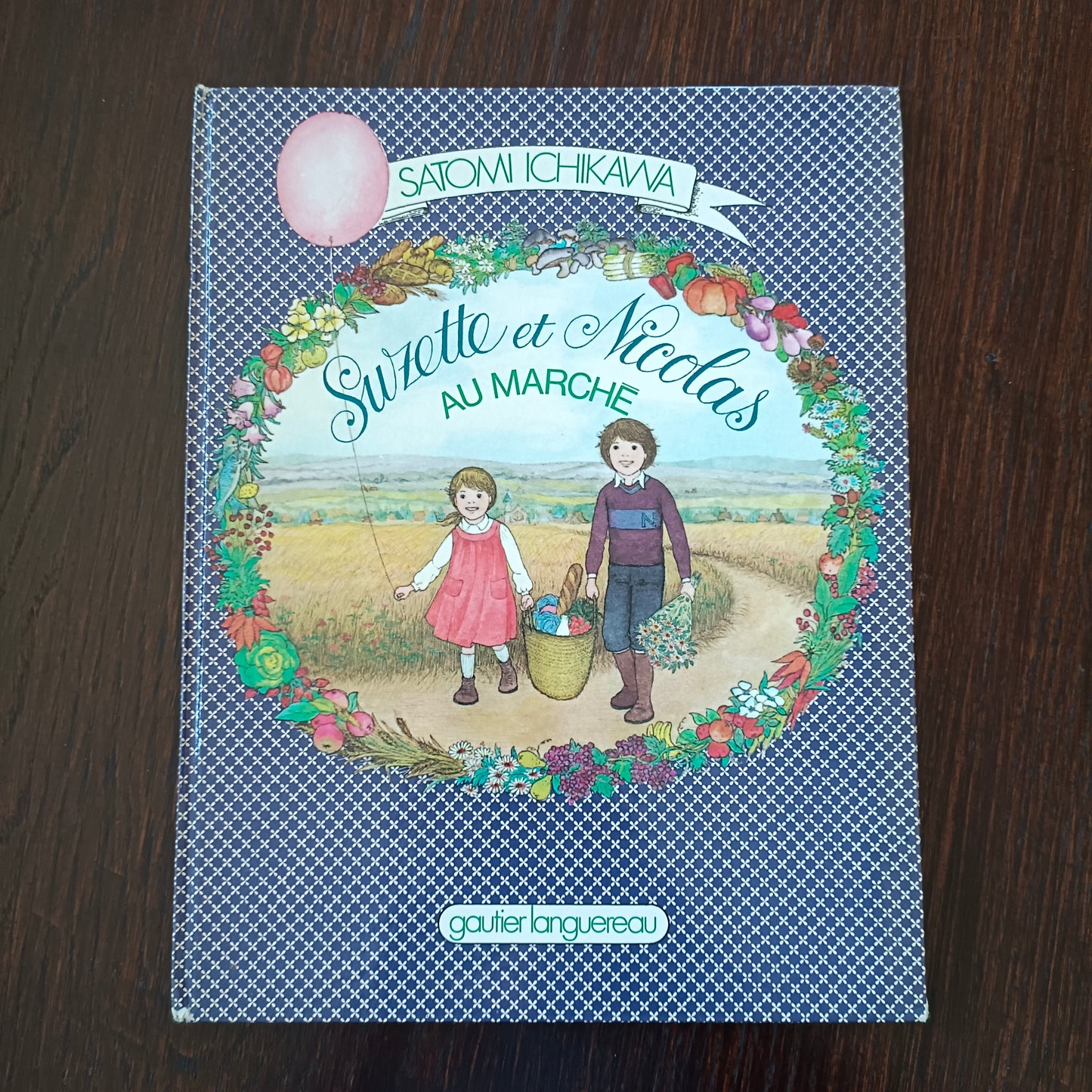 Suzette et Nicolas au marché de Satomi Ichikawa, Gautier Languereau, 1977