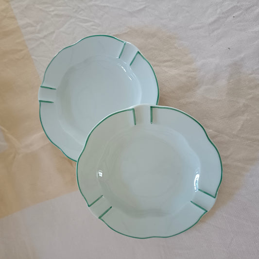 Paire de cendriers en porcelaine de Limoges GDA