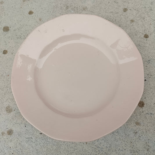 Plat rond en faïence Digoin et Sarreguemines rose poudré
