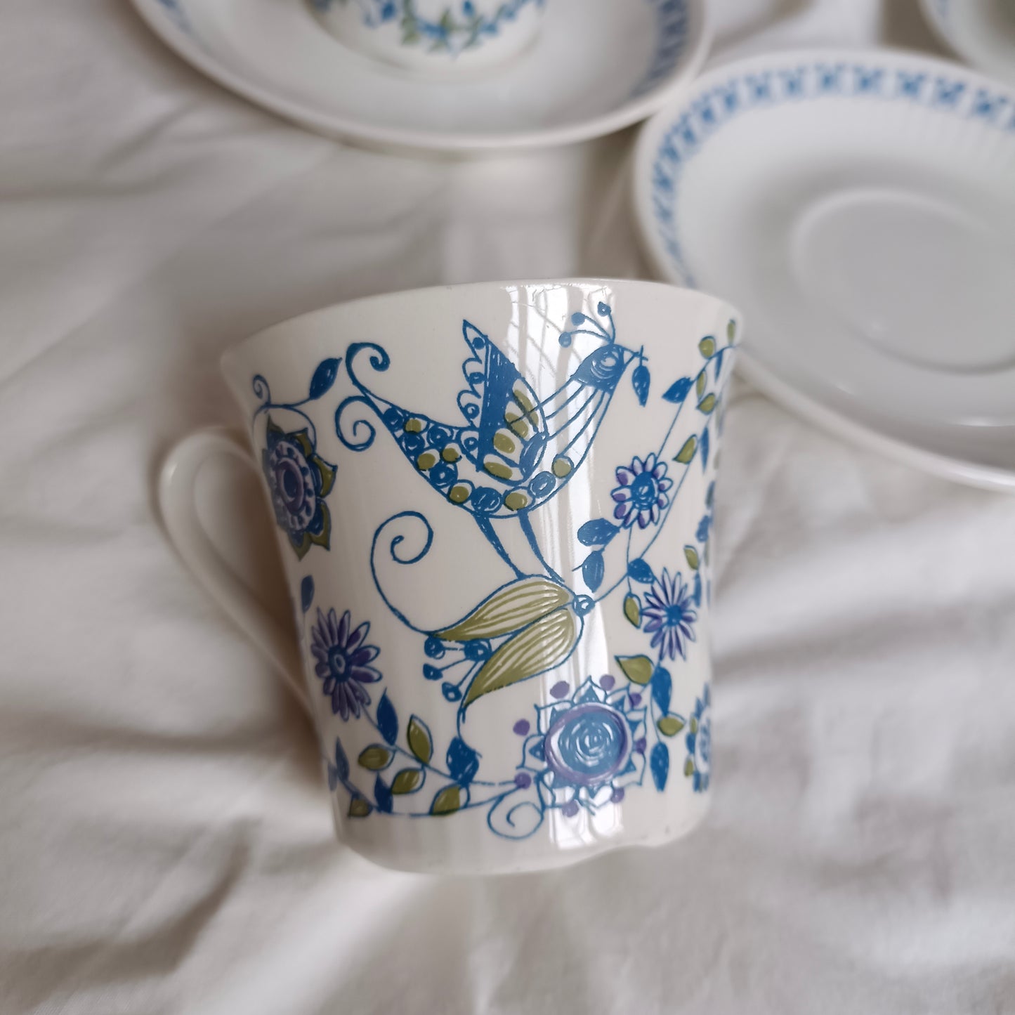 6 coffee cups and saucers Turi Design model Lotte Norway 70s