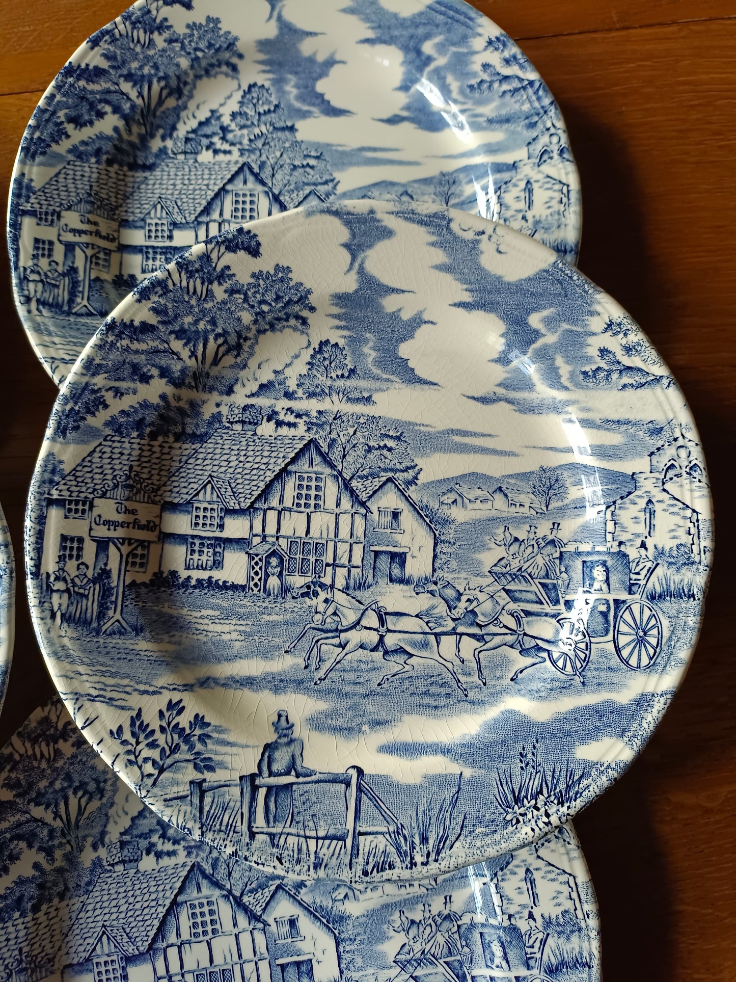 6 assiettes à dessert en faïence de Lunéville, modèle "English Style"