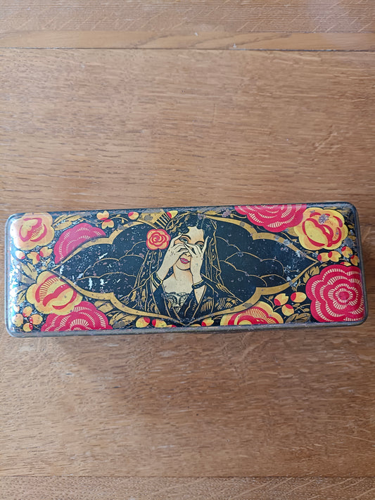 Boîte en métal publicitaire Art Déco pour la Biscuiterie Nantaise BN