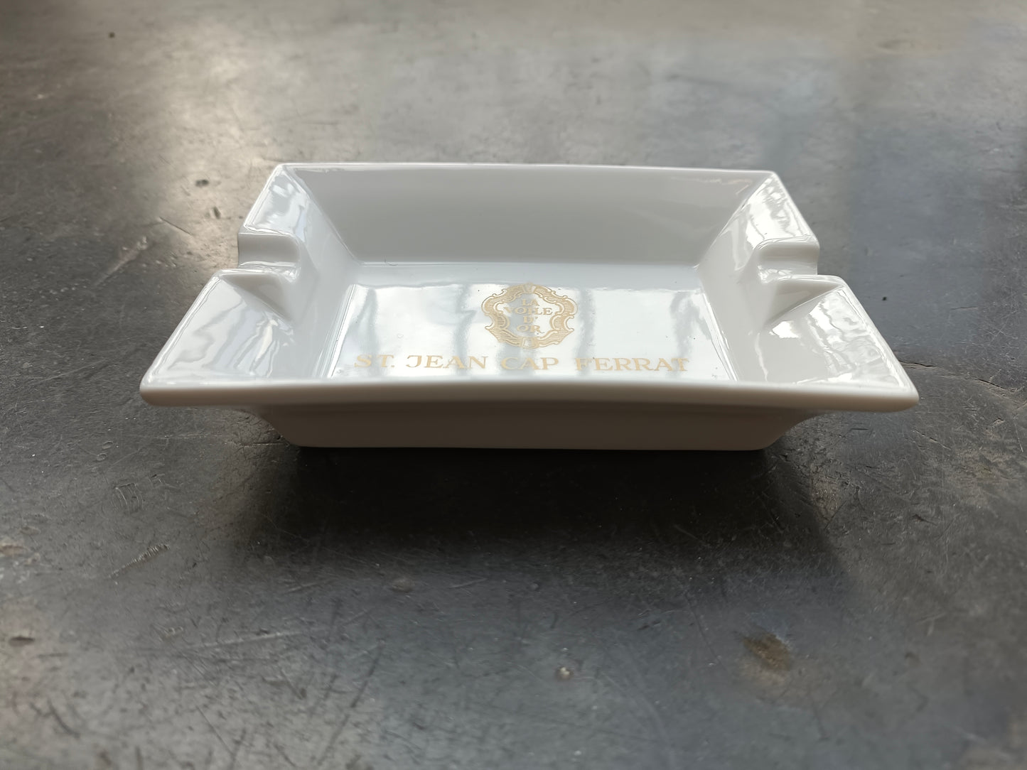 Cendrier publicitaire La Voile d'Or / St Jean Cap Ferrat