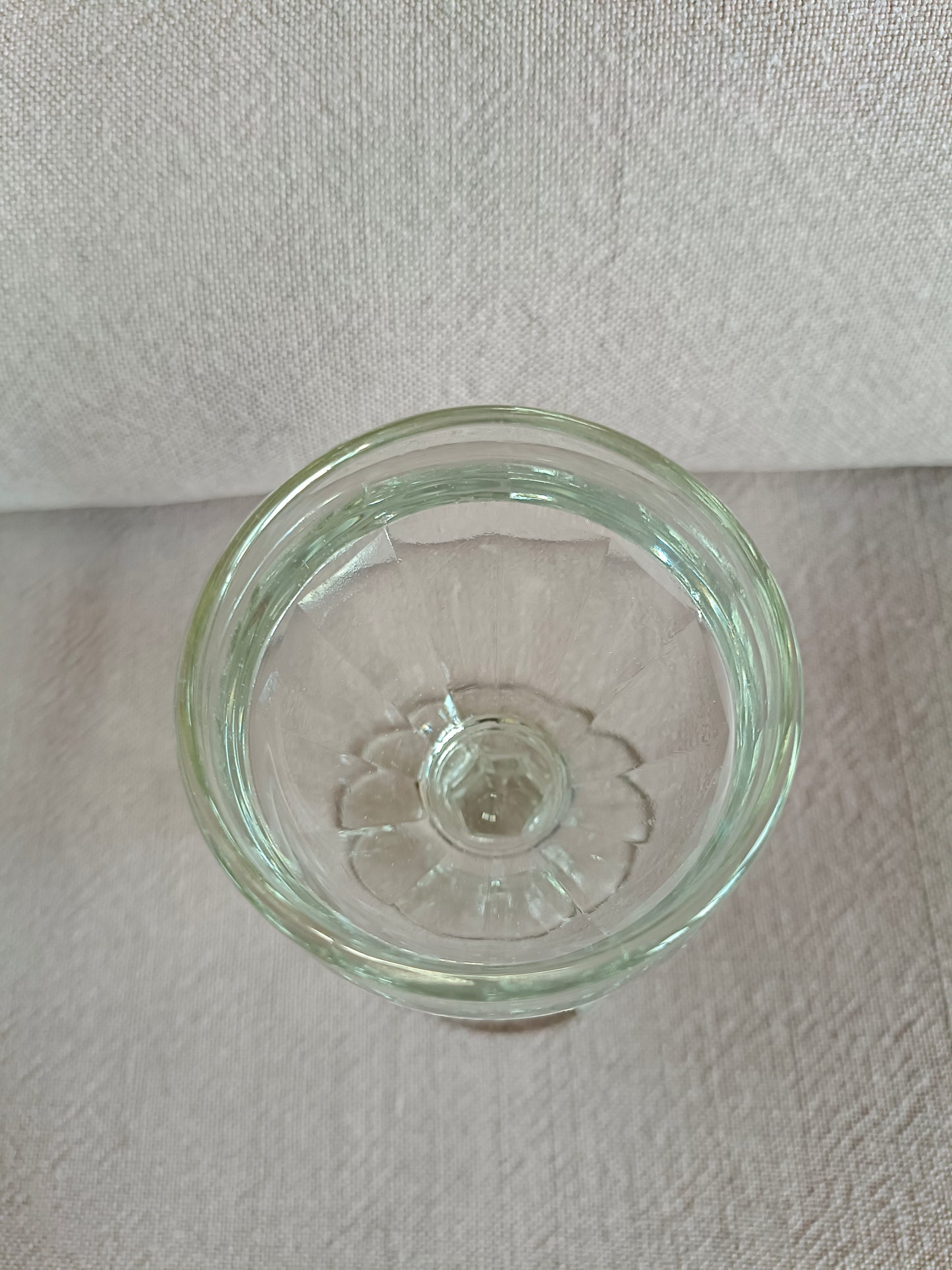 7 verres à liqueur de bistrot à pied