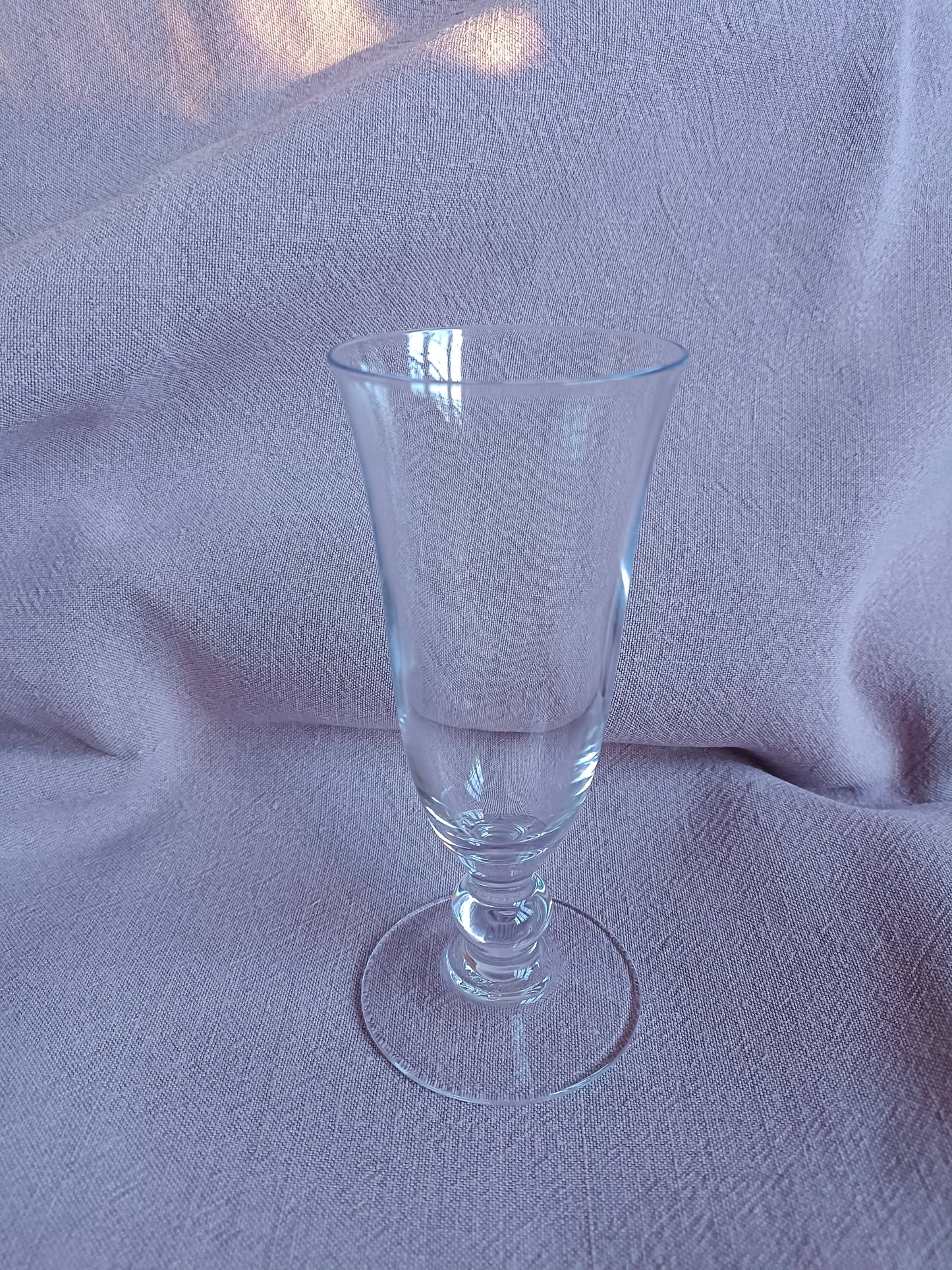 6 flûtes à champagne en verre forme tulipe