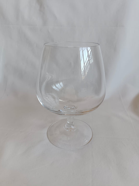 4 grands verres à vin de dégustation en cristal