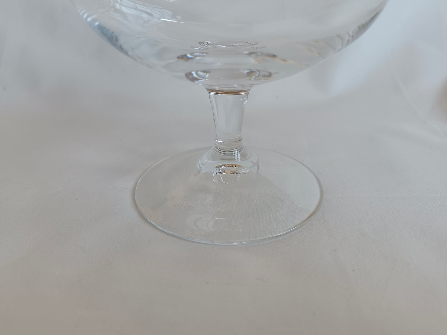 4 grands verres à vin de dégustation en cristal