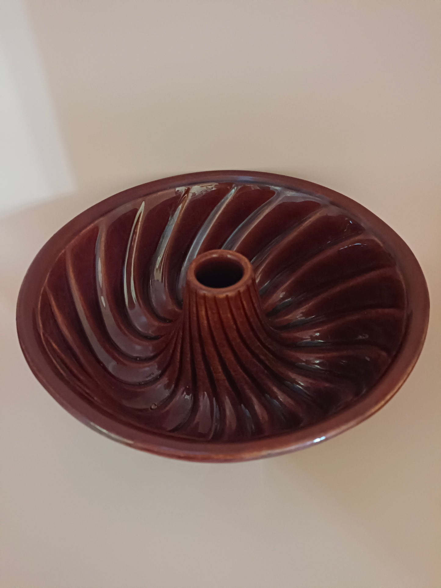 Moule à kouglof ancien signé F