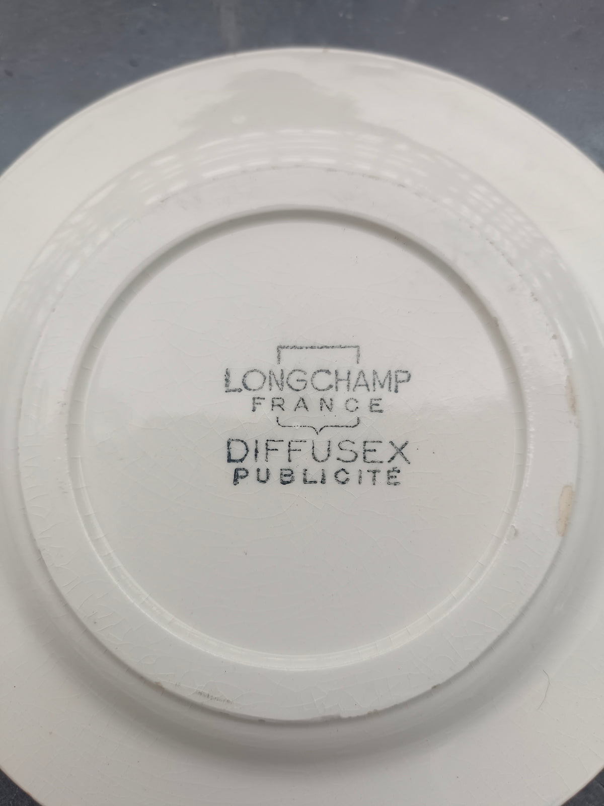 Cendrier publicitaire Pernod en faïence Longchamp