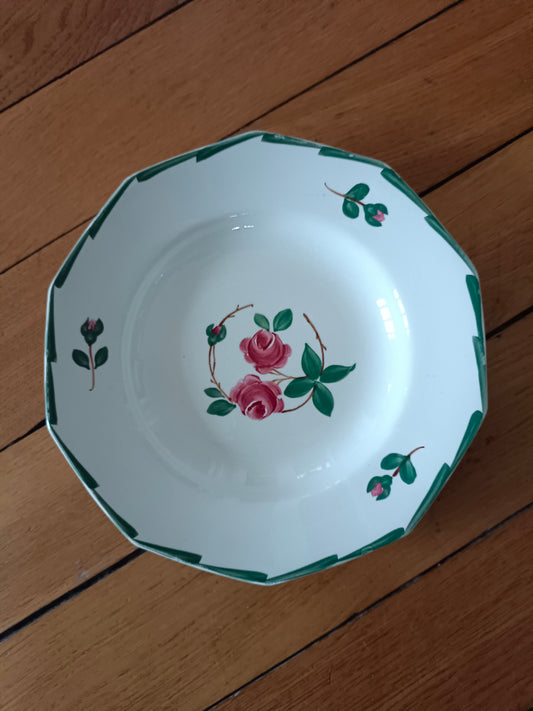 Assiette creuse en Terre de Fer Saint-Amand, modèle "Arlette"