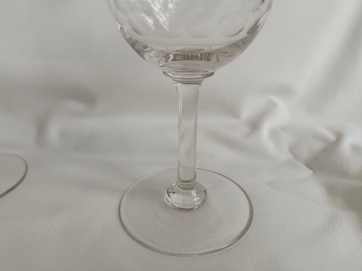 5 grands verres à pied, à eau ou vin rouge, motif écaille