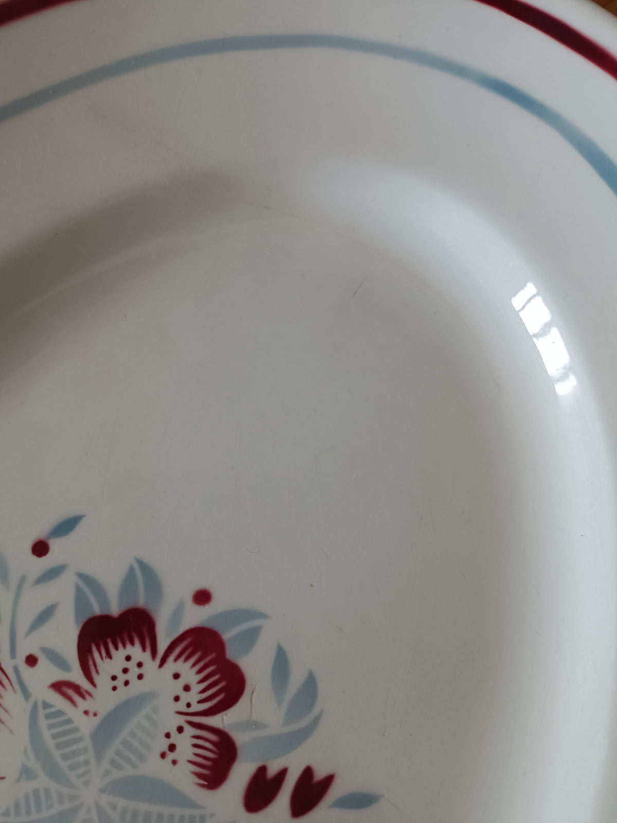 Plat ovale en faïence de Badonviller, modèle "Berger"