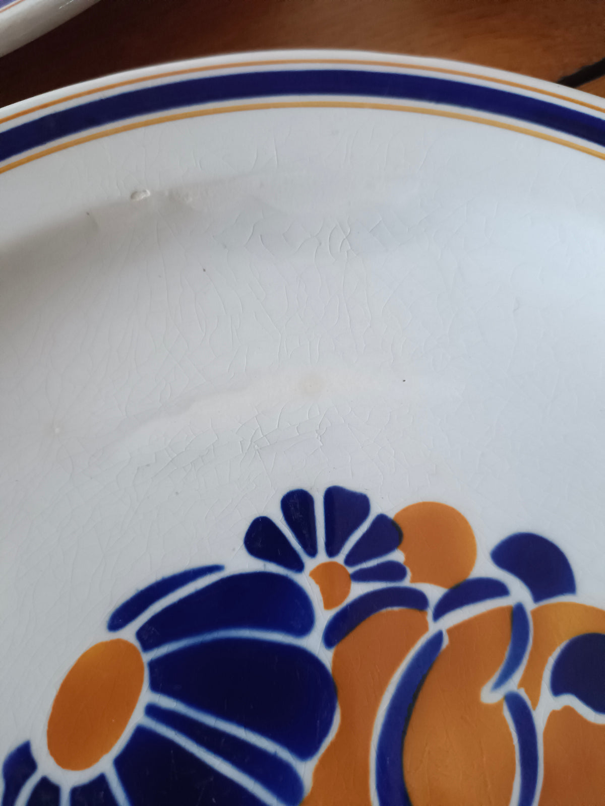3 assiettes plates en faïence Sarreguemines Art Déco, Édition de la Maîtrise, décor "Auteuil"