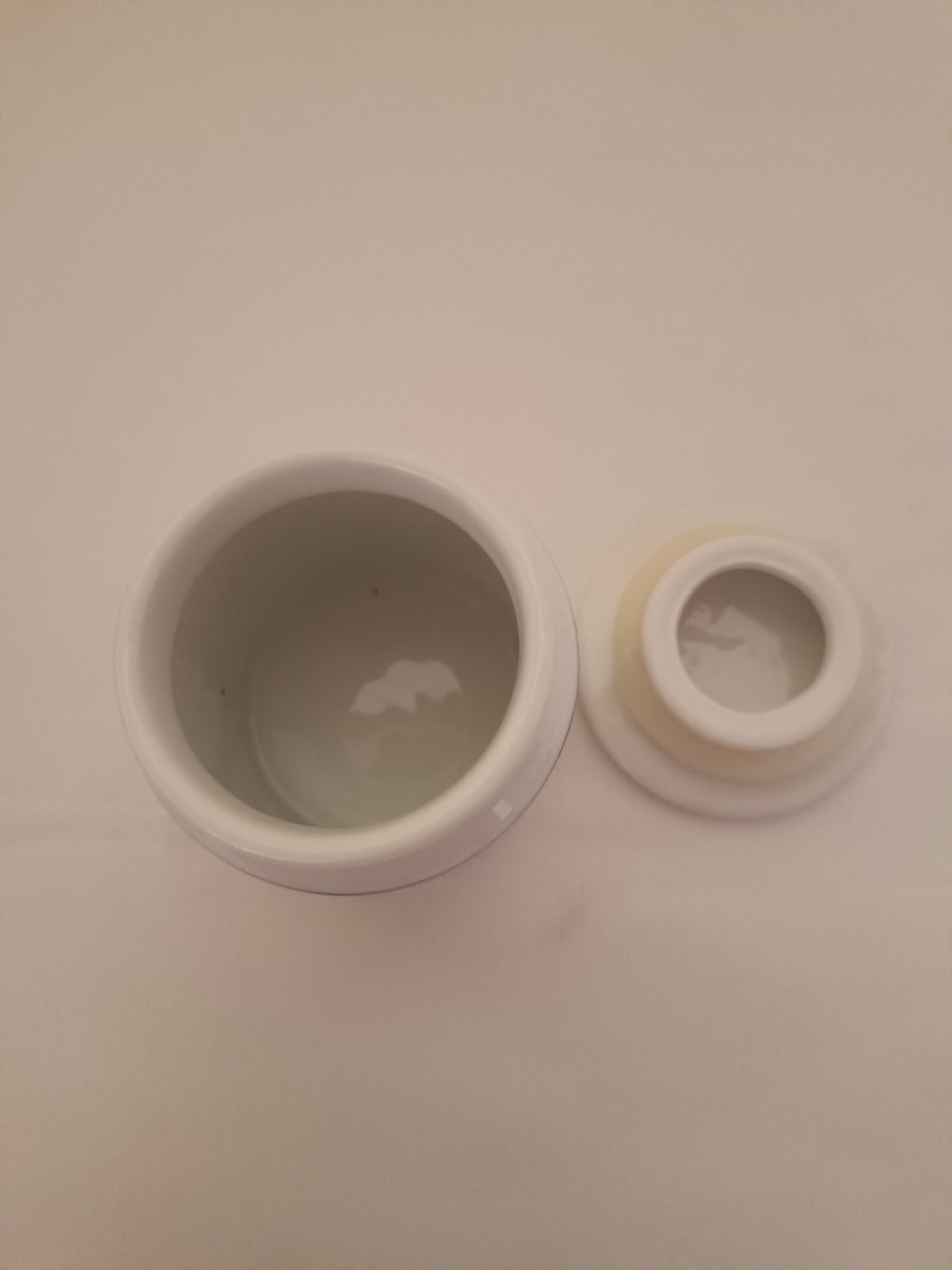 Petit pot pour Fleur de sel en porcelaine Atelier AMC