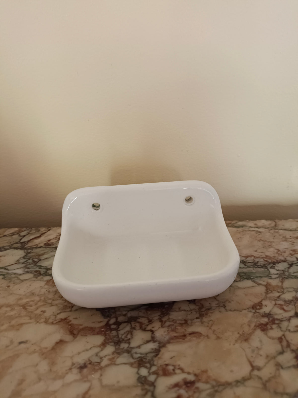 Porte-savon mural en porcelaine Porcher