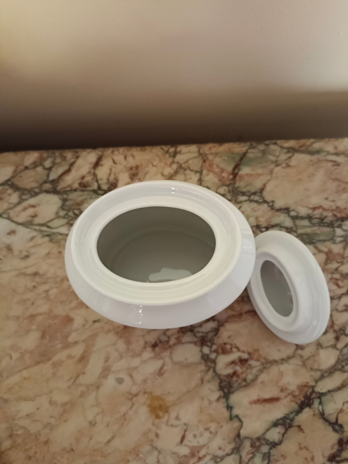 Petit sucrier en porcelaine bavaroise Winterling