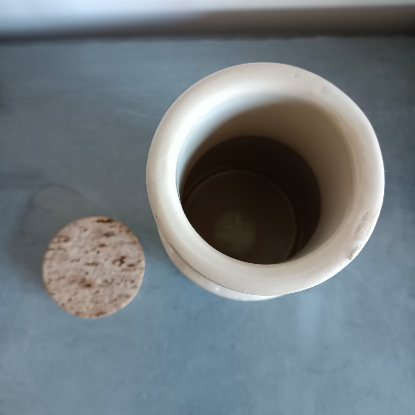 Pot  