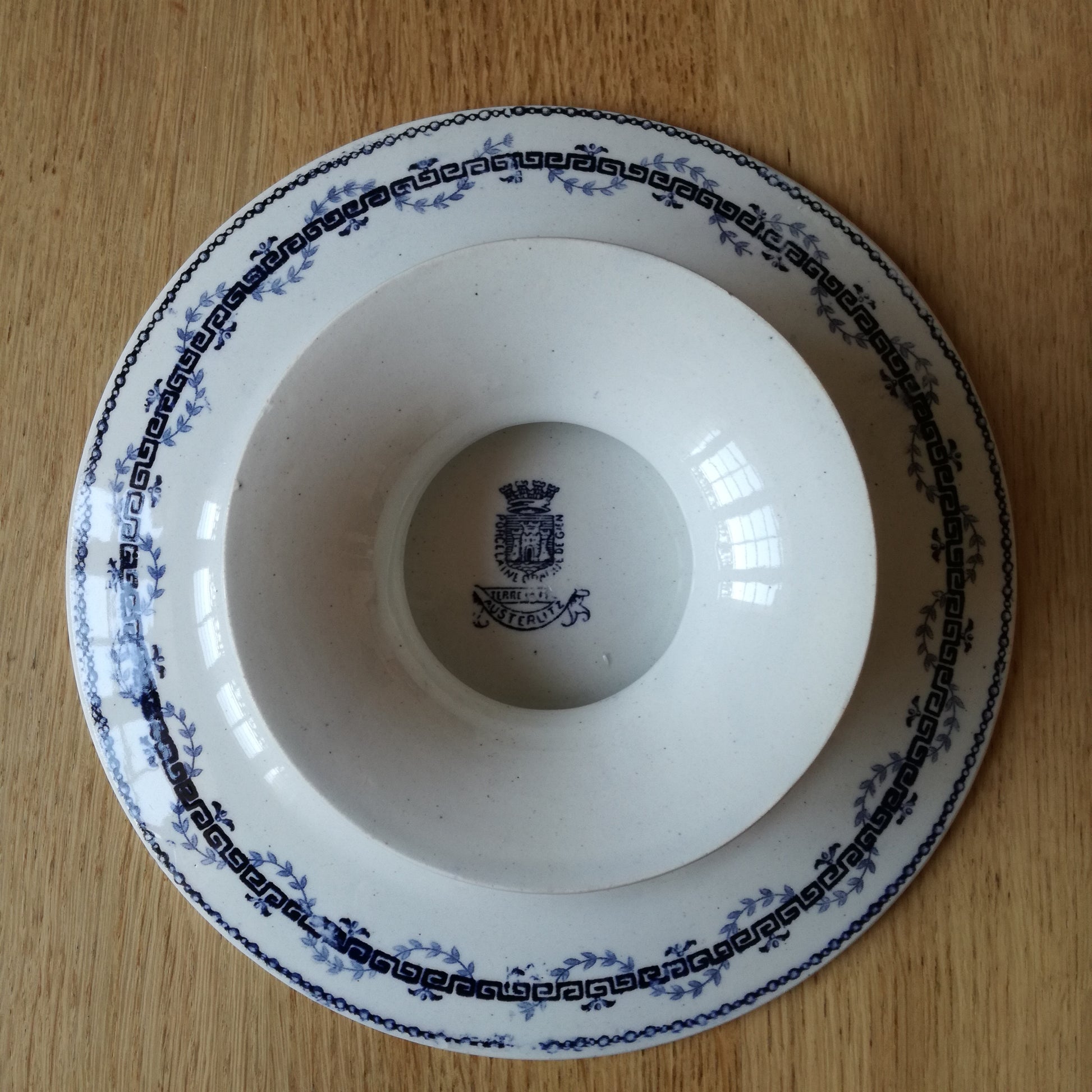 Plat sur pied Austerlitz Gien