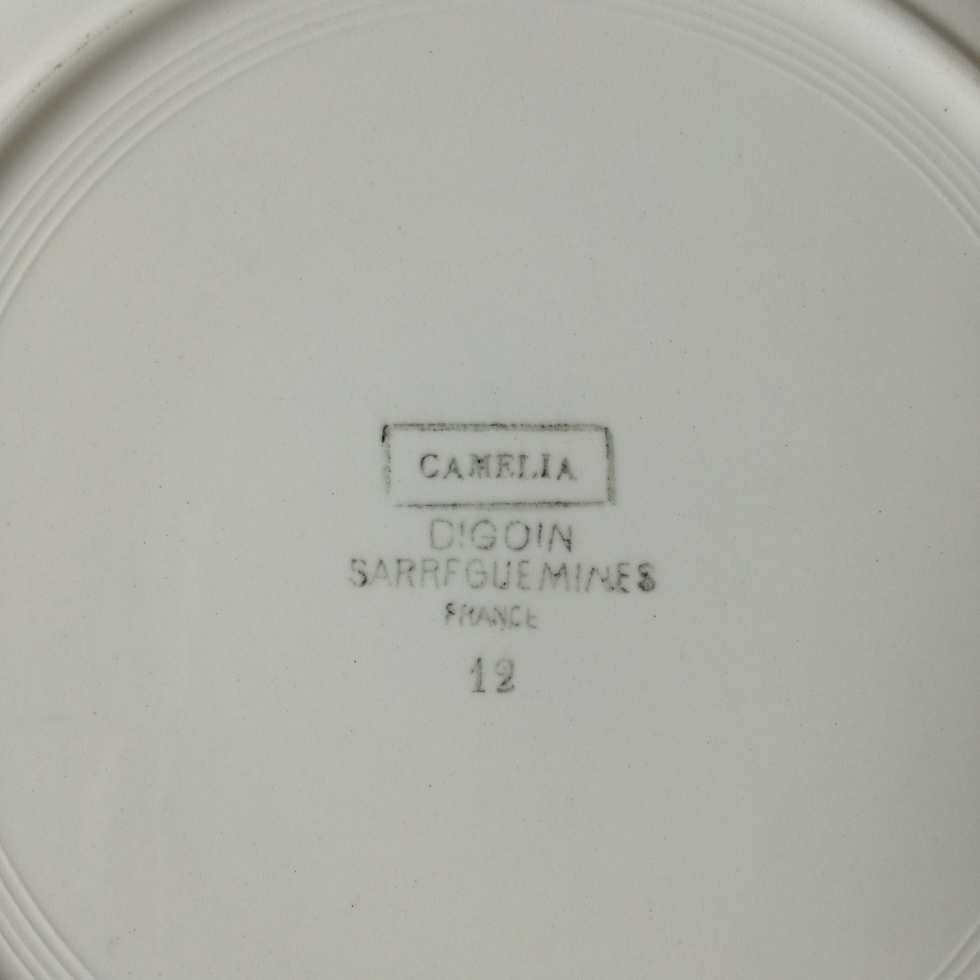 Plat Camélia Digoin & Sarreguemines