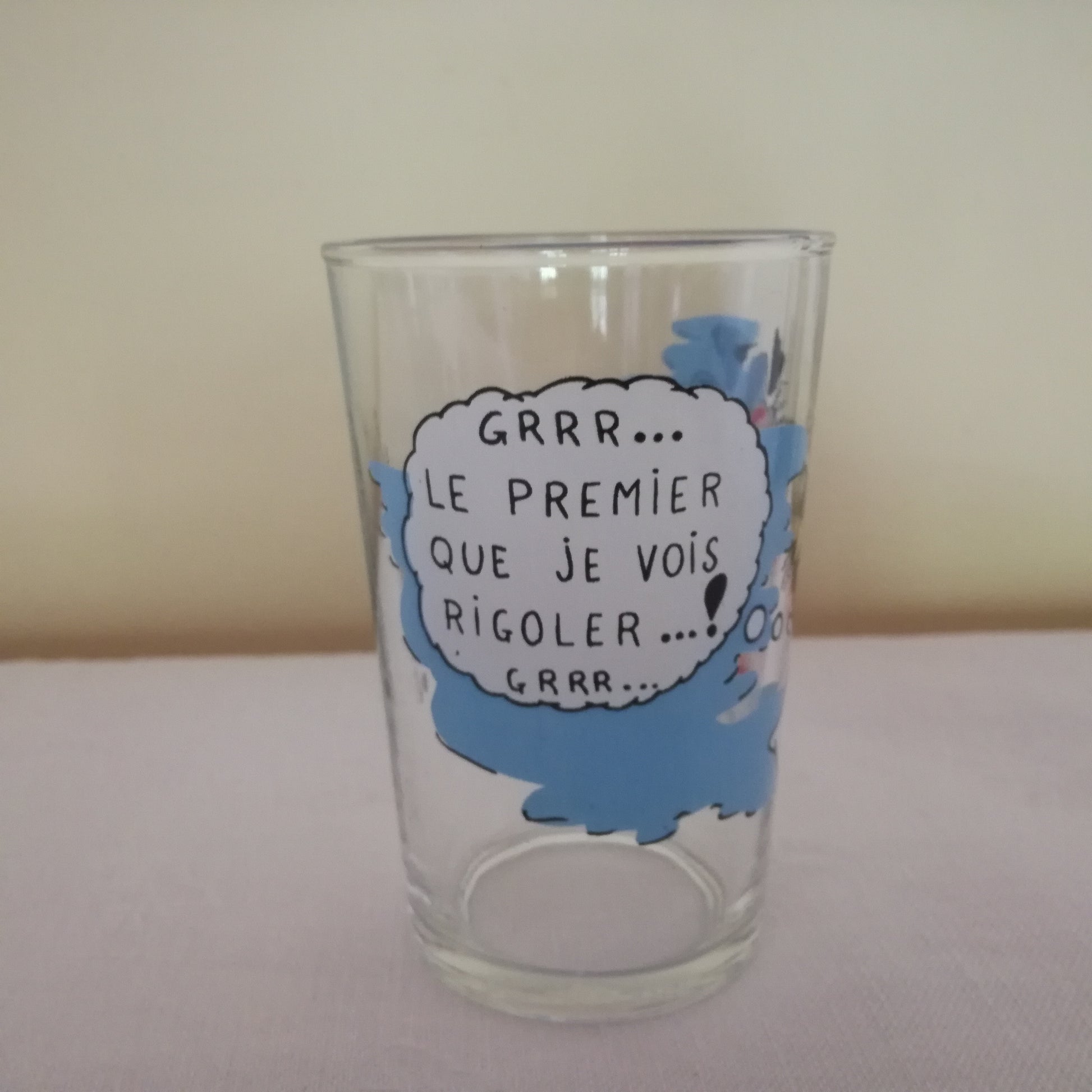 Verre Bob le chien intello VMC (Verreries mécaniques champenoises)
