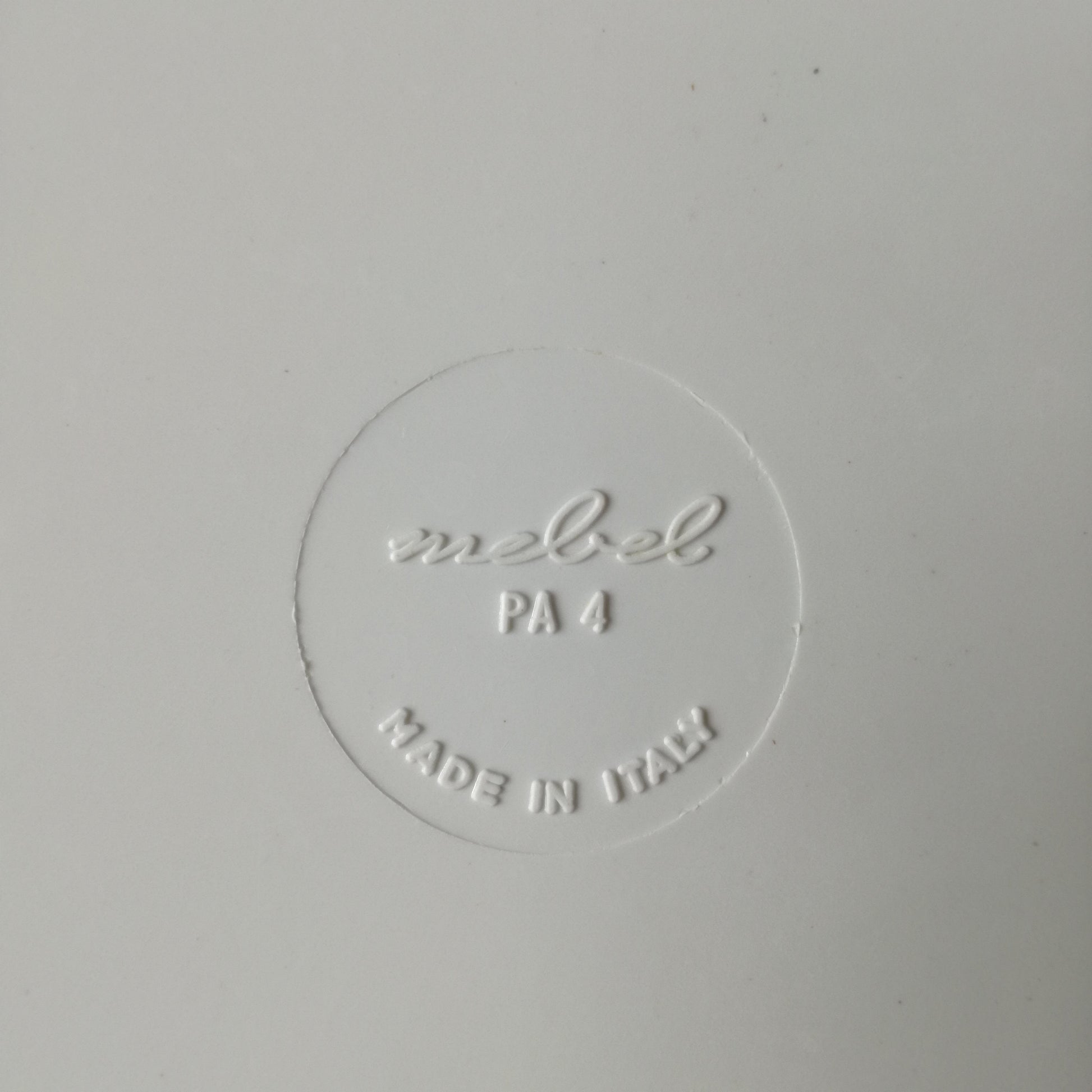 Assiette  Mebel