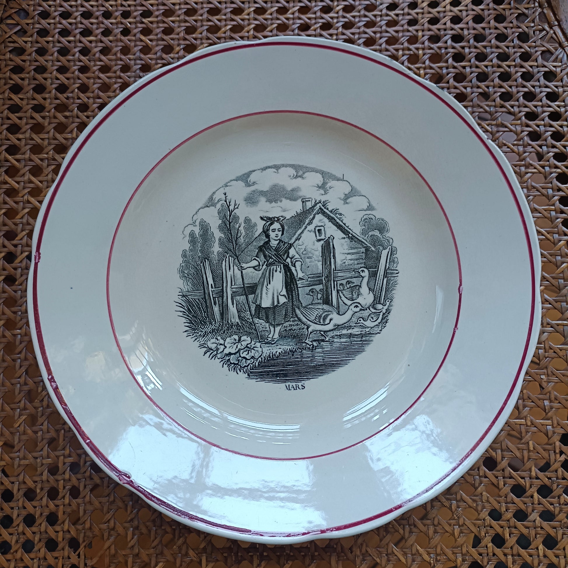 Assiette parlante Les mois de l'année Pexonne - FF (Fenal Frères)