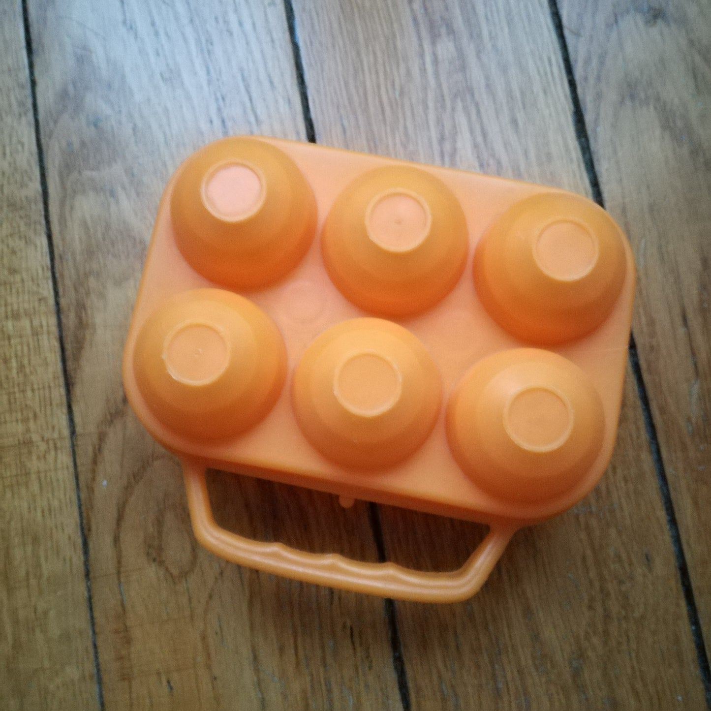 Boîte à œufs  
