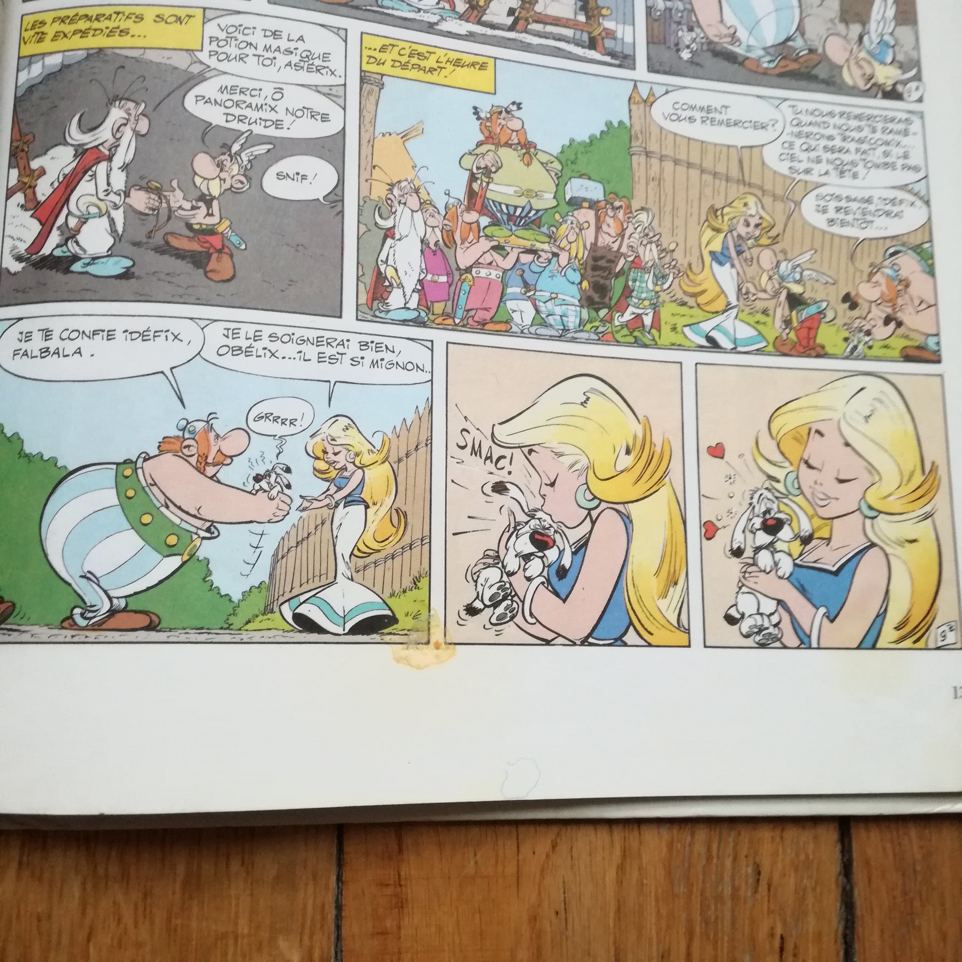Livre - BD (Bande dessinée) Astérix Dargaud