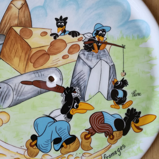 Plat Heckle & Jeckle Porcelaine française