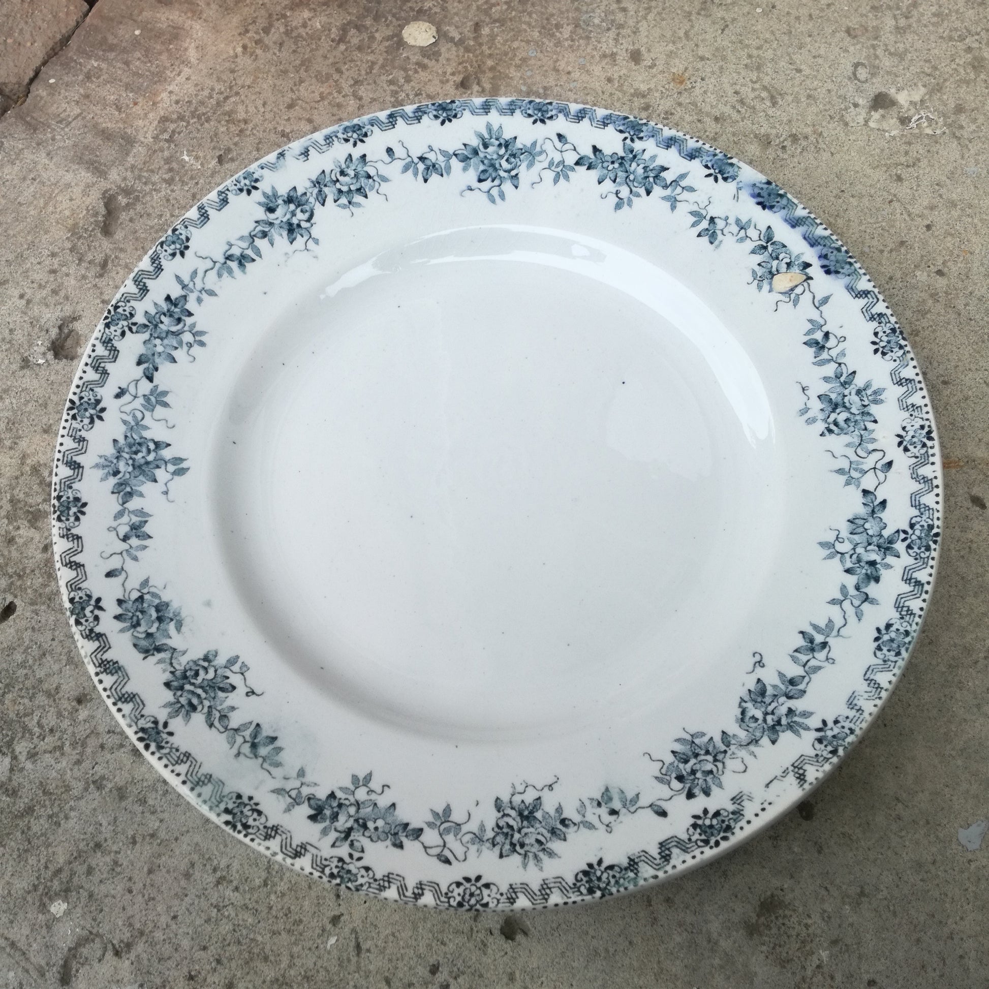 Assiette - grande plate Argenton Saint-Amand